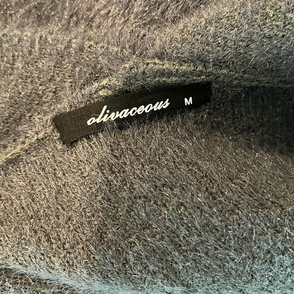 Olivaceous Gray Fuzzy Cardigan Size M - Picture 6 of 7